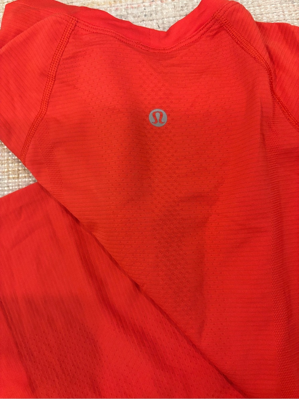 Lululemon Swiftly Tech Short Sleeve
